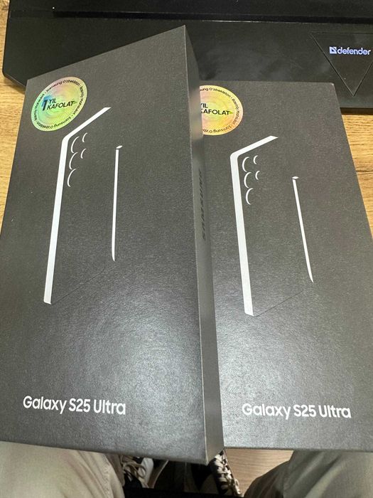 Смартфон Samsung Galaxy S25 Ultra 5G 12/256GB Titanium Gray (Серый)