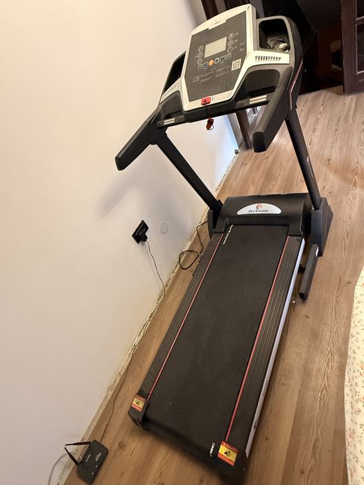 Banda de mers/alergat