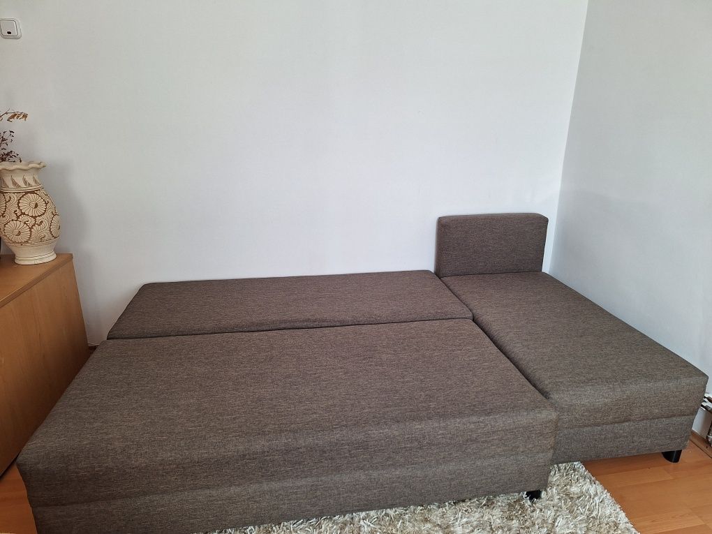 Canapea extensibilă