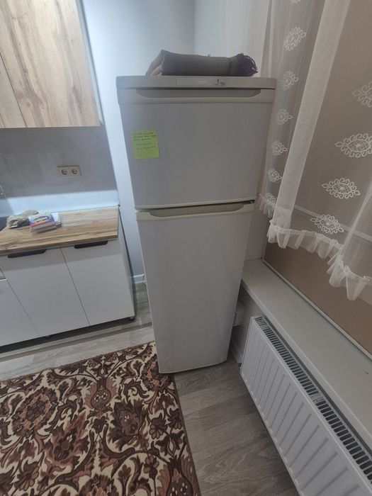 Холодильник Бирюса не рабочий