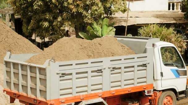 Пясък за насип или подложка