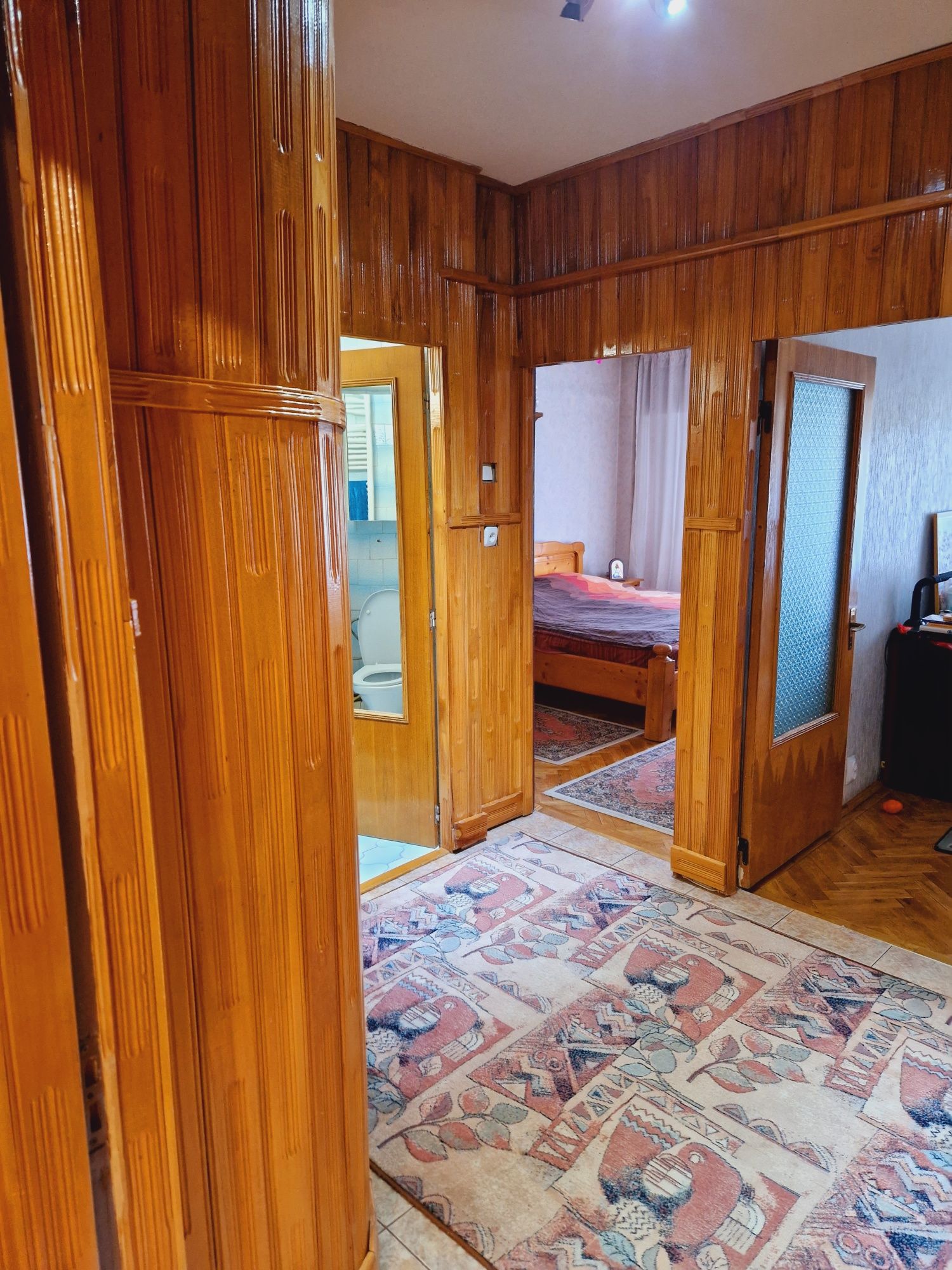 PROPRIETAR ,Vand Apartament 4 camere, Bloc Modern , zona 0 Galati
