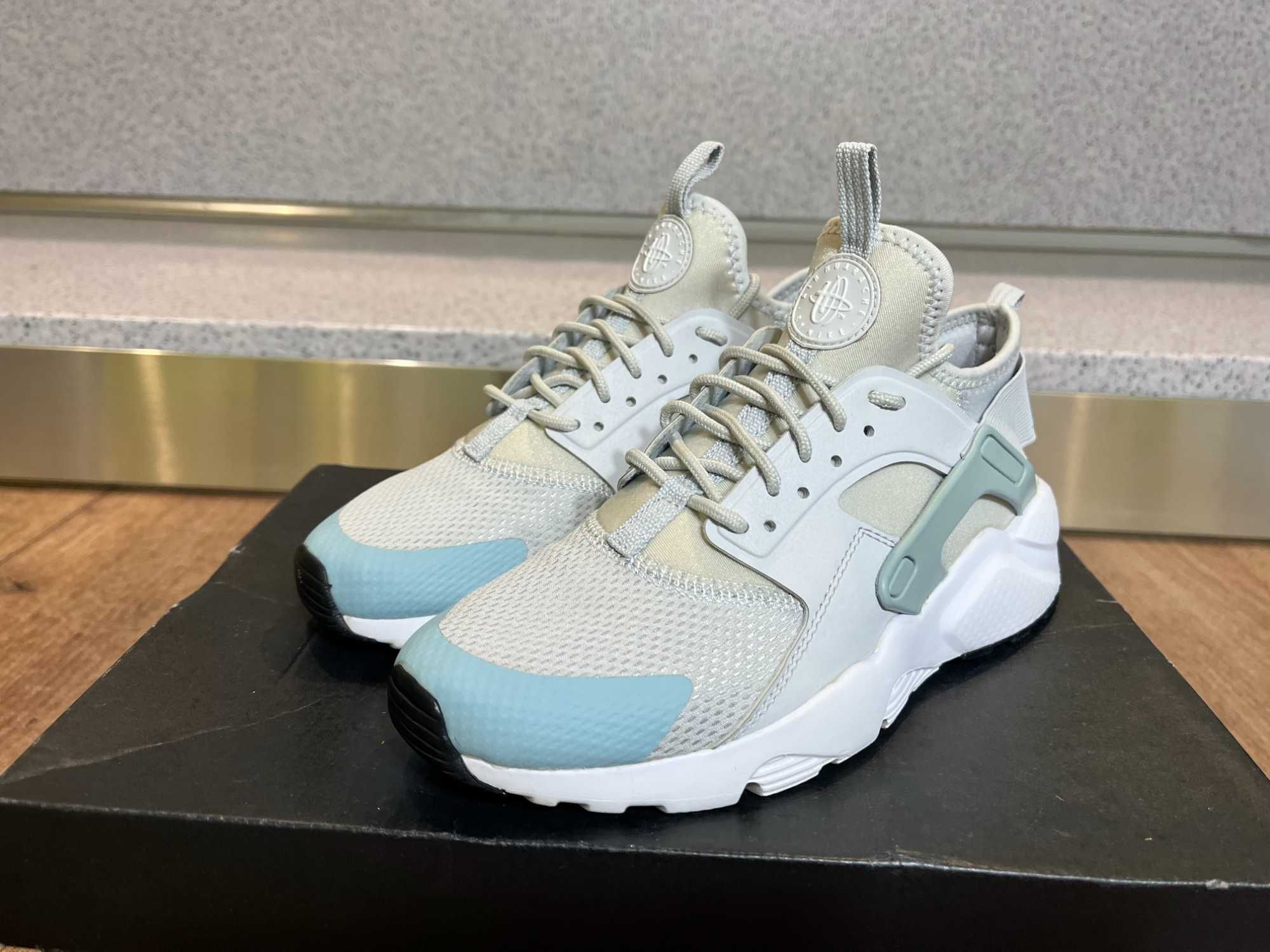 ОРИГИНАЛНИ *** Nike Air Huarache Run Ultra /Pure Platinum/Ocean Bliss