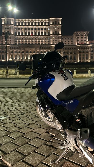 Suzuki gladius 2013