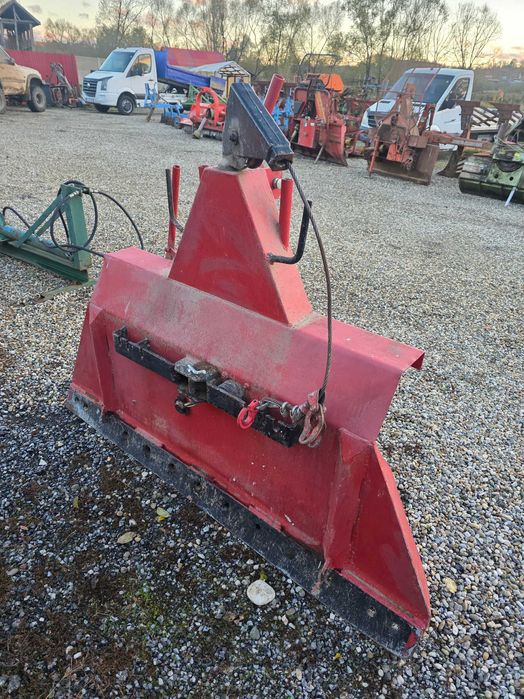 Troliu forestier in tiranti la tractor TAJFUN 3.5T cu 60 m cablu