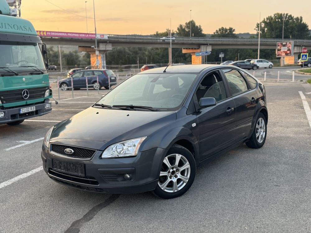 Ford focus mk2 1.6 benzina +gpl