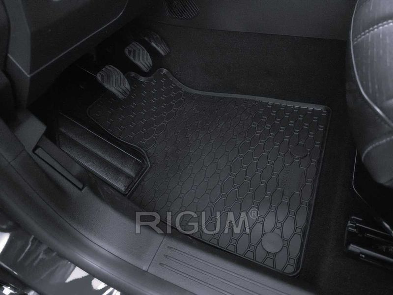 Гумени стелки или багажник RENAULT Austral 2023-