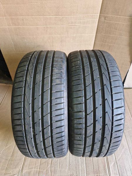 2 Hankook R17 225/45/
летни гуми 
DOT3216