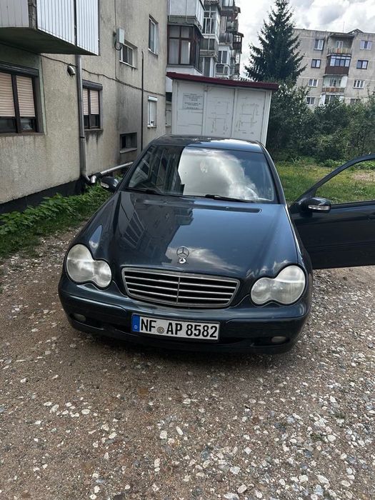Mercedes Clasa C 2.2
