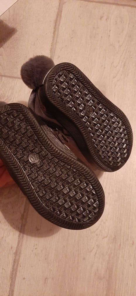 Нови обувки Chicco- Зайче,н.20