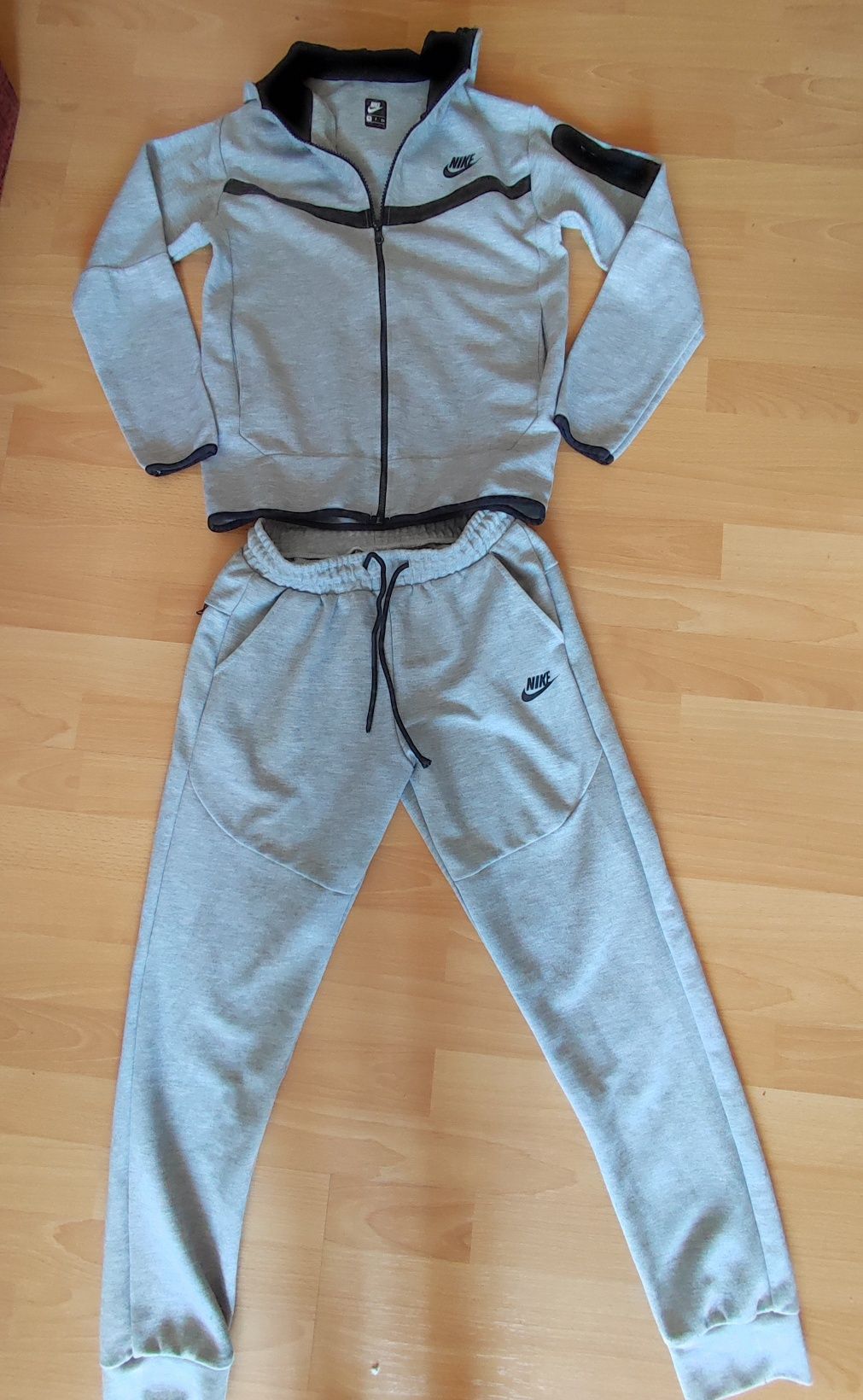 Екип Nike от памучно трико номерация 16