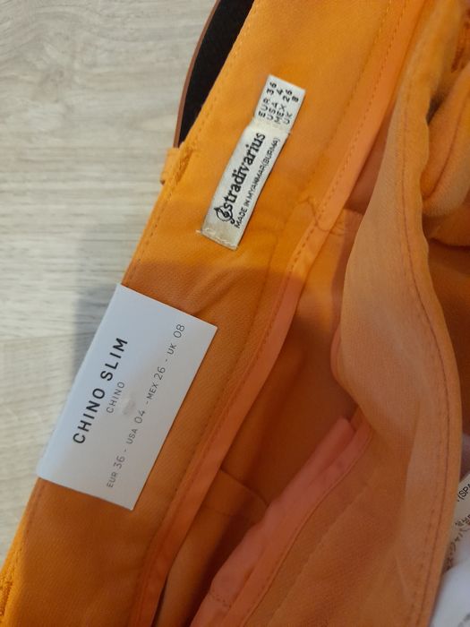 Pantaloni Stradivarius, marimea 36