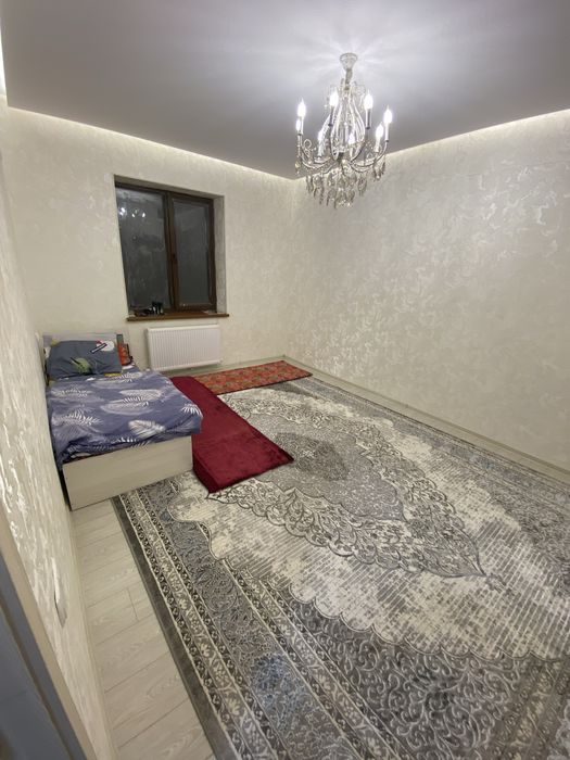 Квартира с новым ремонтом в новостройке