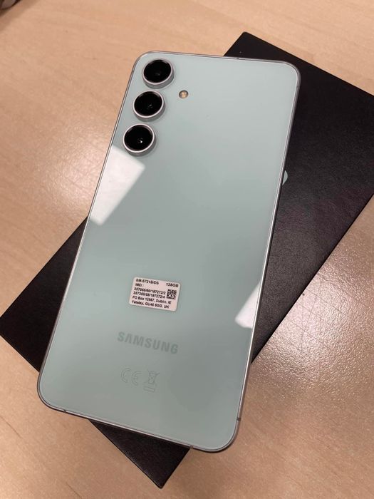 Samsung 24FE nou