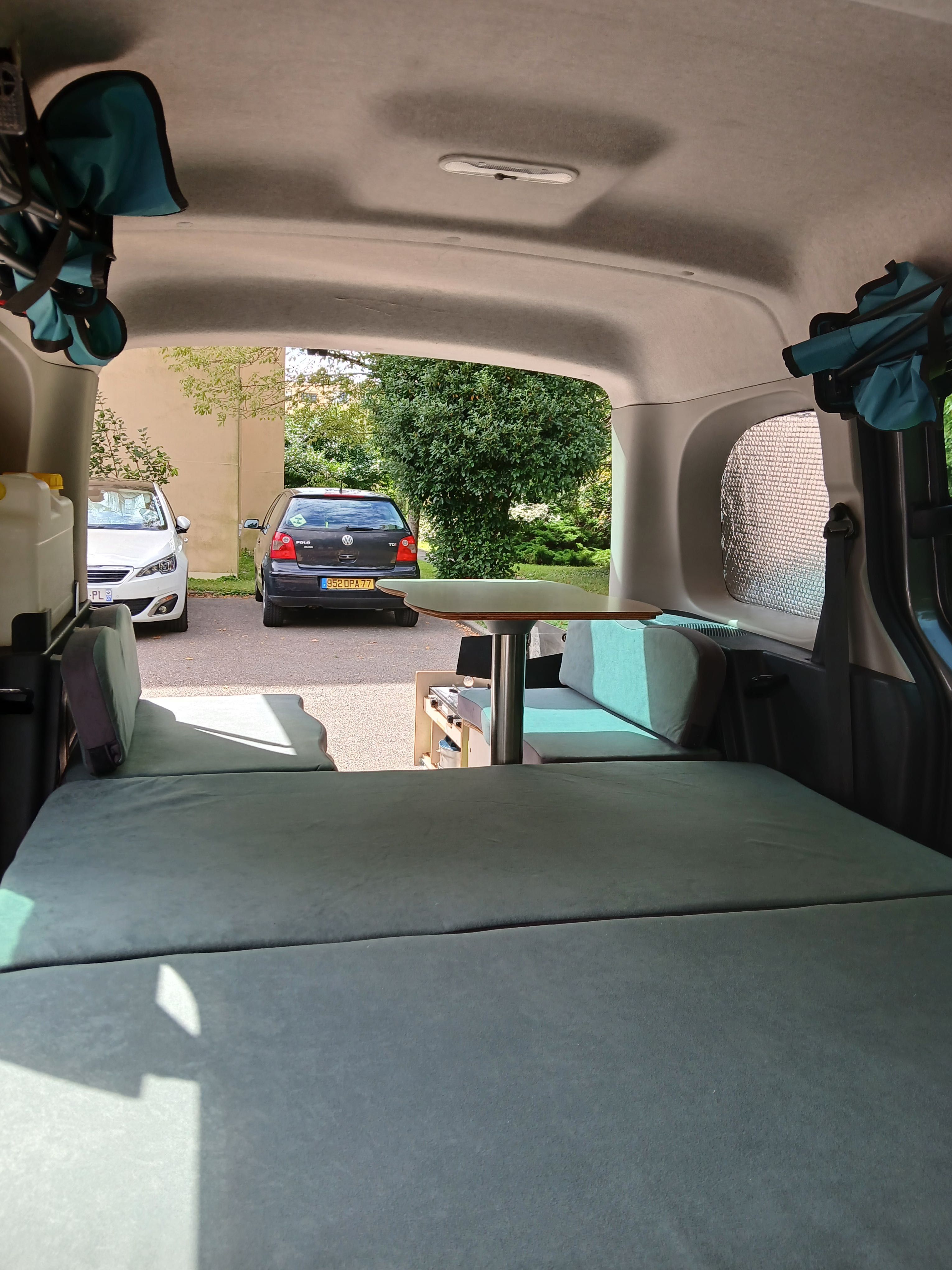 Кемпър модул за Renault Kangoo
