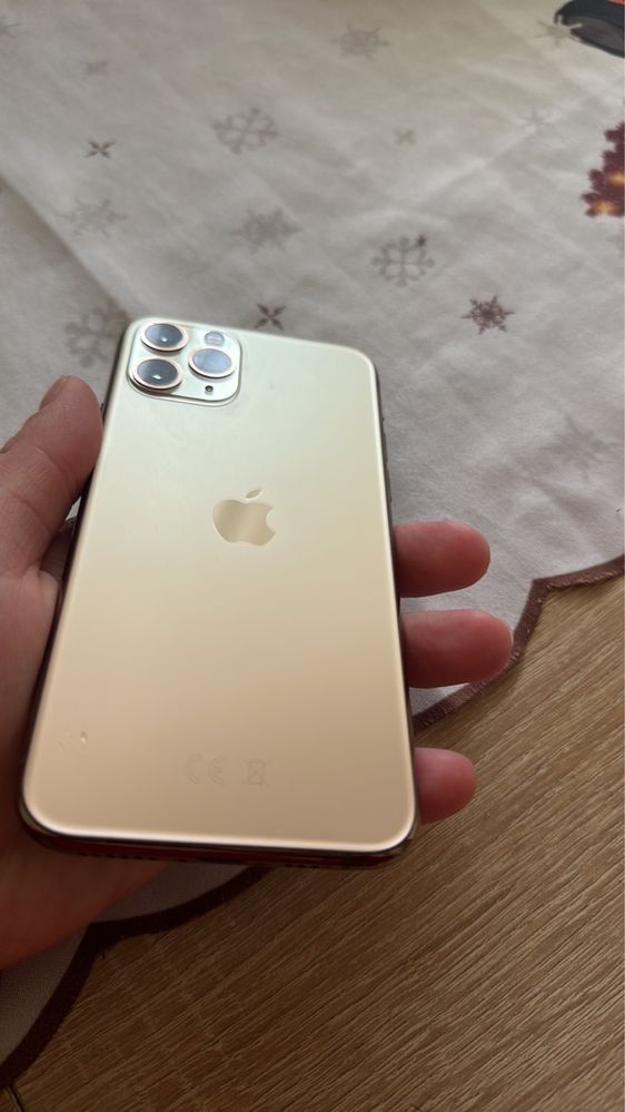 IPhone 11 Pro Цвят -златист