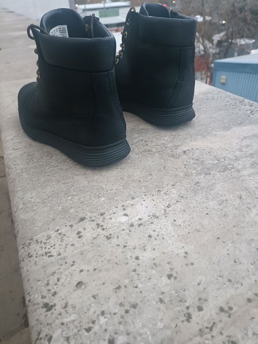Ghete Timberland măsură 45 ca noi