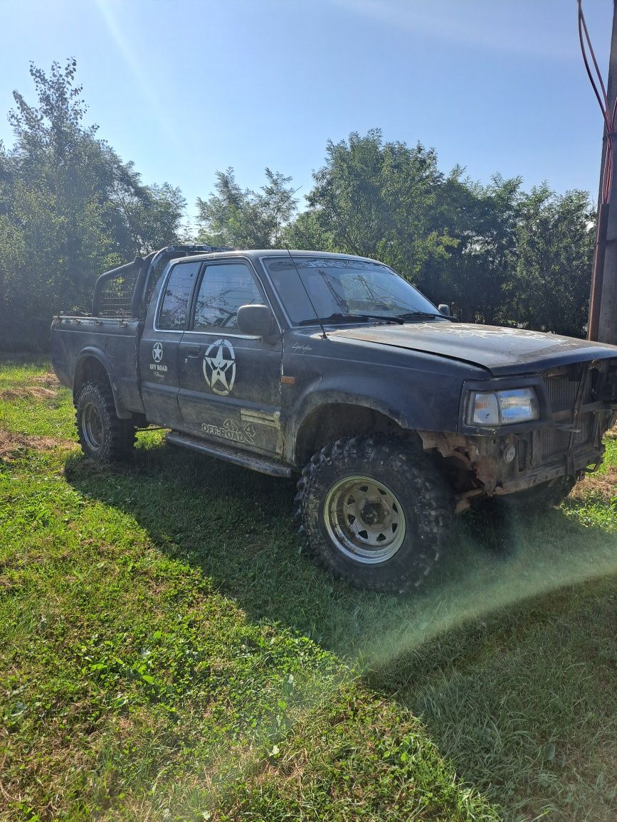 Mazda B2500 motor clasic distribuție pe pinioane!!