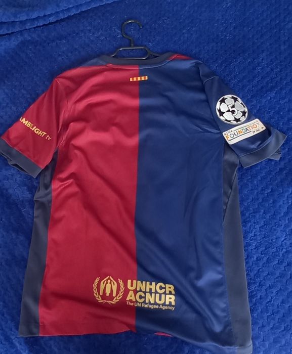 Оригинални футболни тениски