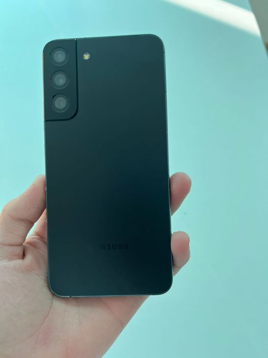 Обменяю Samsung S22+5G