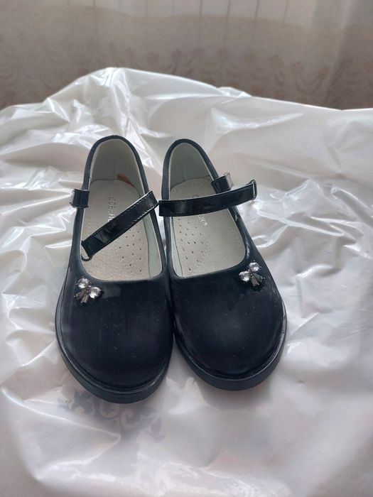 Новые туфли сандали 28размер