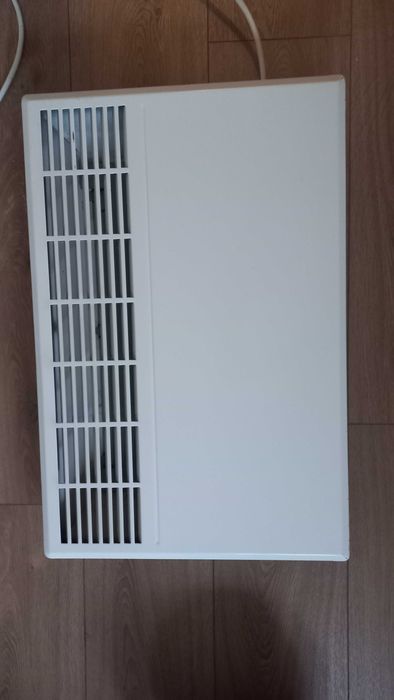 Конвекторна печка за стена Airelec 1500W