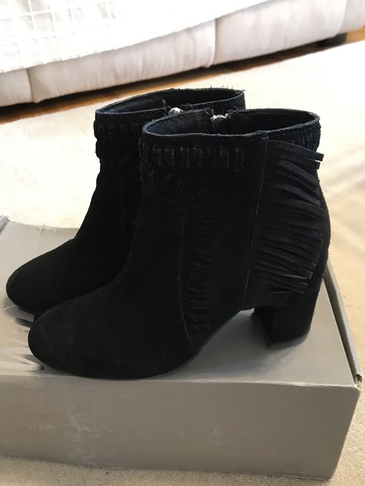 Botine piele intoarsa