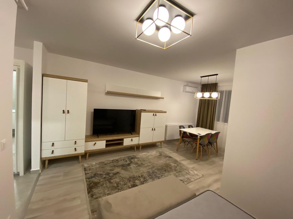 Studio/ garsoniera spatioasa Hils Pallady |metrou la scara| totul nou