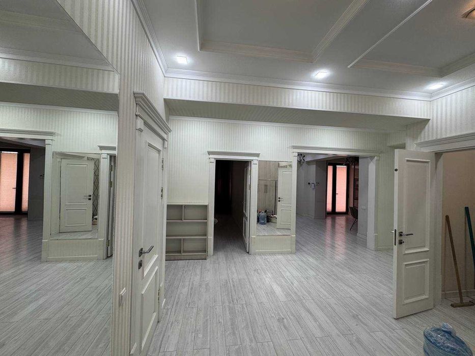 5-комнатная, 150 м², ЖК Zarafshon (2 объединённые 2-комн., 2 кадастра)