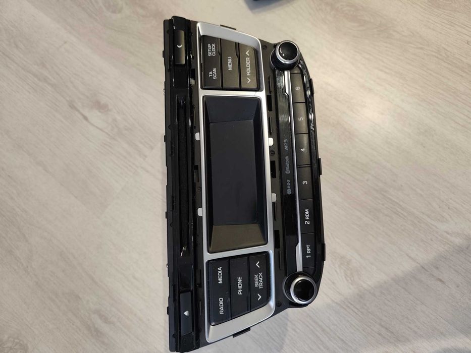 Оригинална медия за HYUNDAI i20