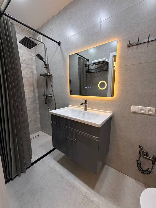 Продается дом под бизнес.