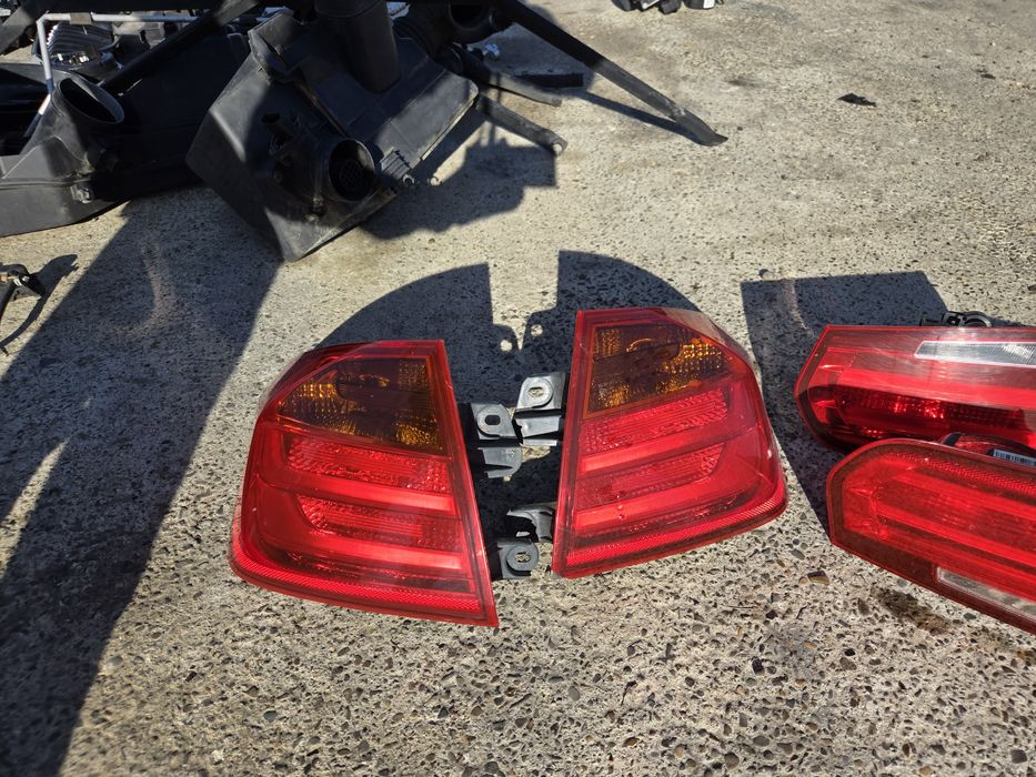 Tripla BMW F30 Stop BMW F30