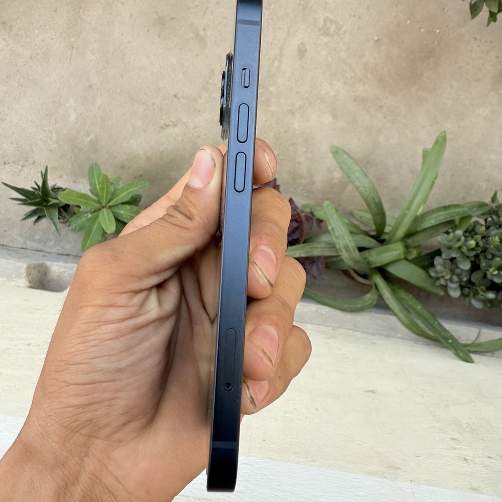 Apple iPhone 13 – 128GB Midnight rang