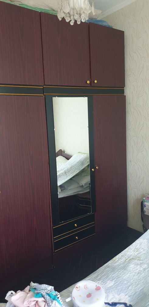 Продам спальный гарнитур, про-ва прибалтика б/у