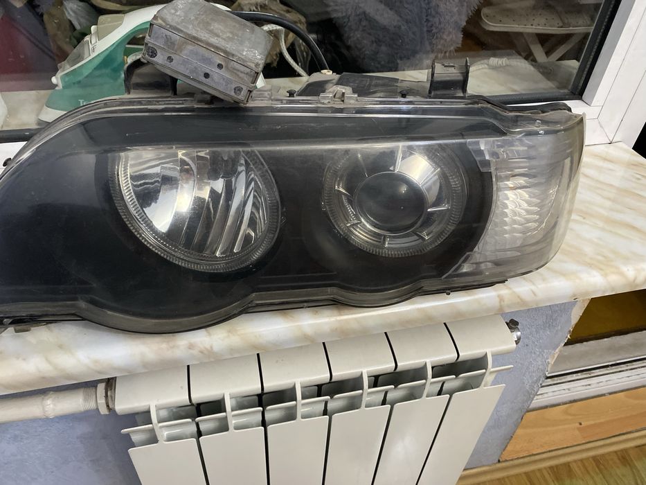 Продам фары на bmw x5