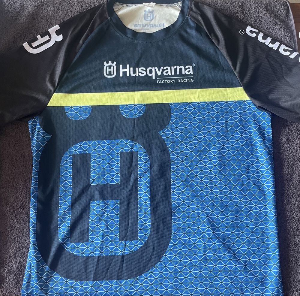 Блуза за каране Husqvarna !!ЧИСТО НОВА!! М размер