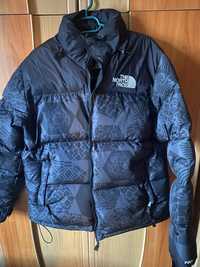 Geaca The North Face, marimea S-M