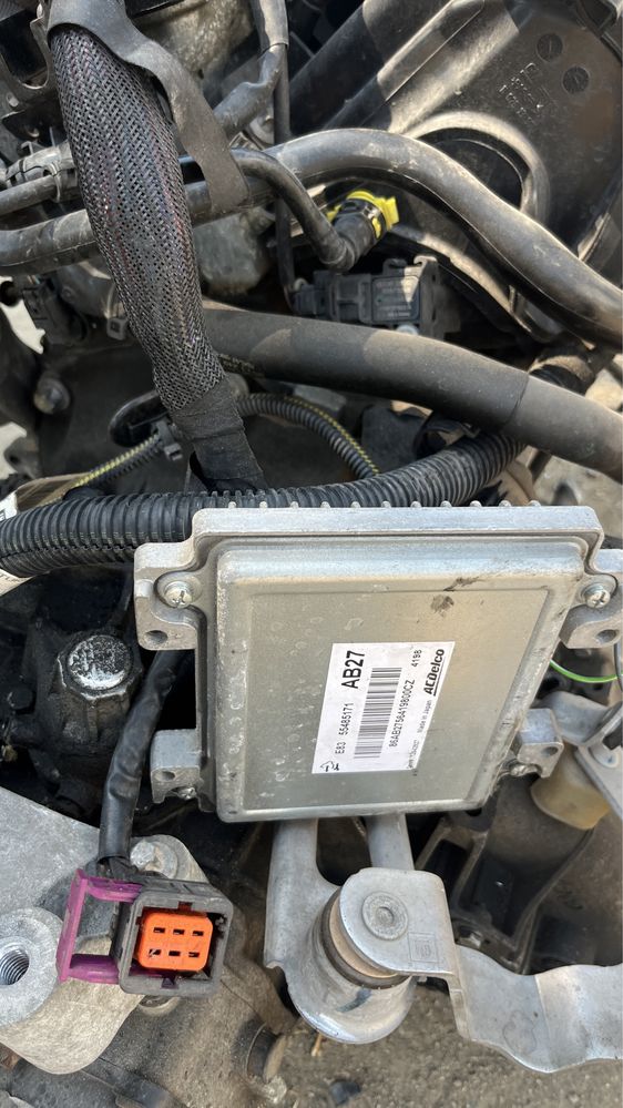 Calculator ecu motor opel corsa D 1.2 euro 5 A12XER piese dezmembrari