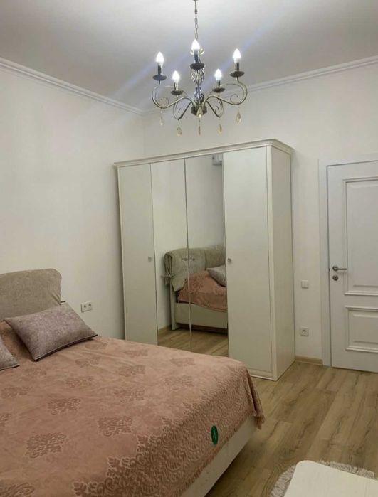 Сдаётся уютная квартира на Шота Руставелли 675*