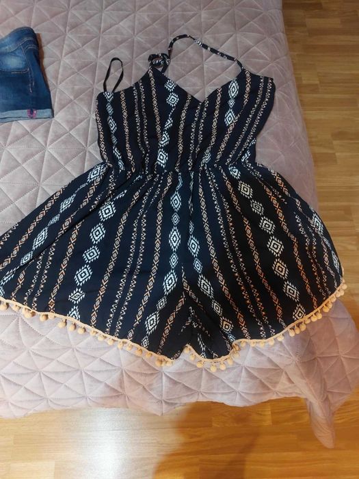 Vand haine diverse marimea S 36 38