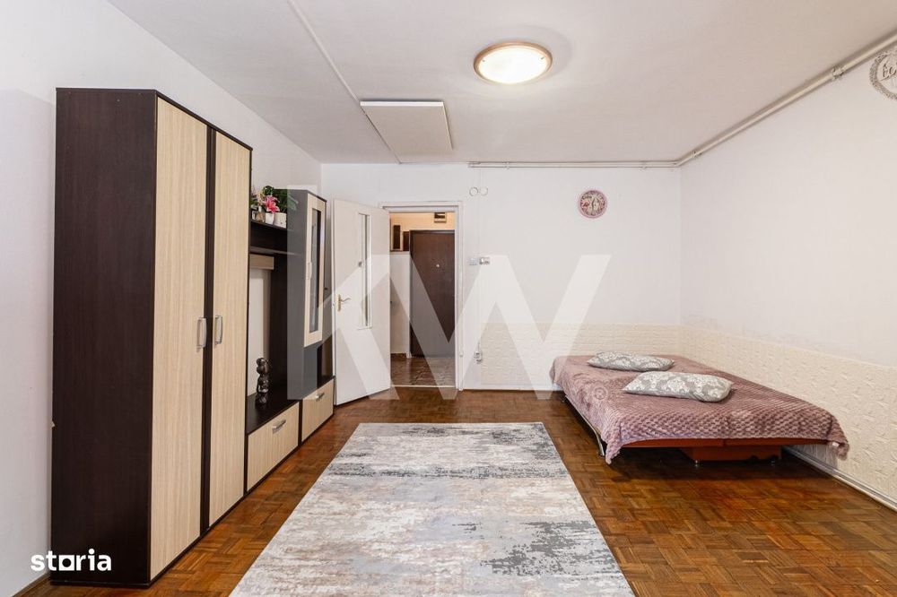 Garsoniera | 32 mp | Etaj intermediar | Calea Bucuresti | Comision 0%