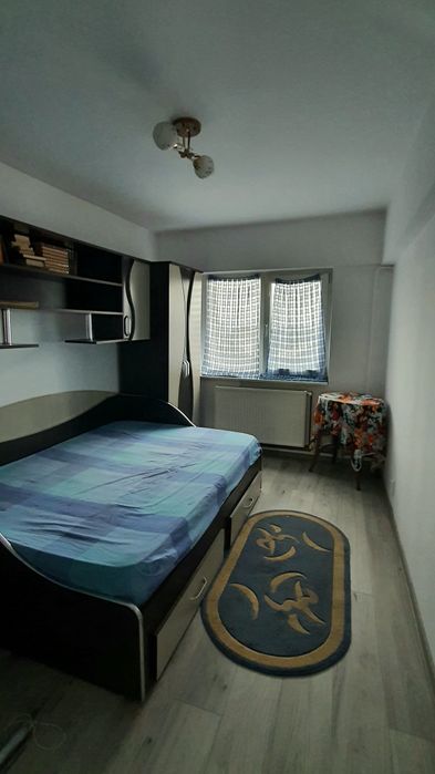 Apartament de închiriat