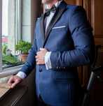 Costum mire Escudo