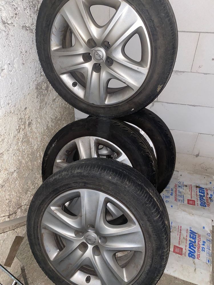 Vand jante si cauciuc Opel