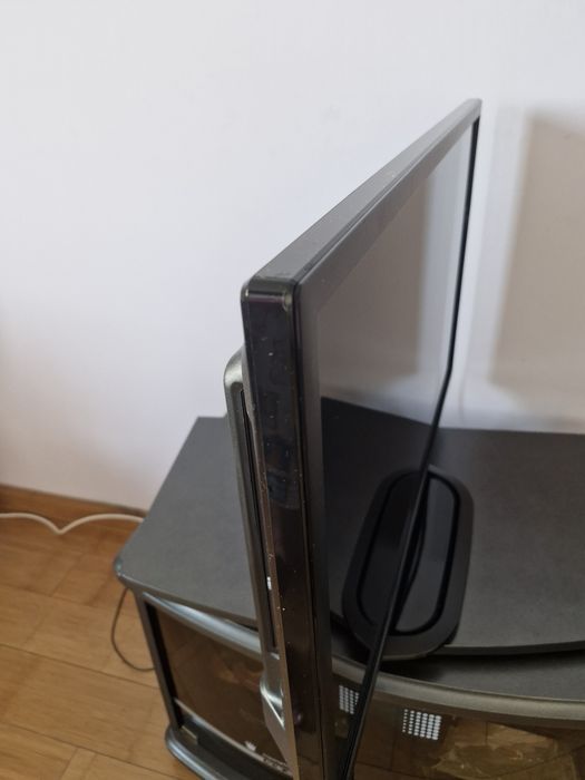 Продаётся Телевизор LG