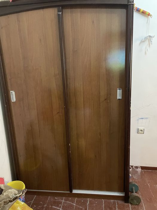 Продается шкаф+кровать 1спальная детская в отличном состоянии