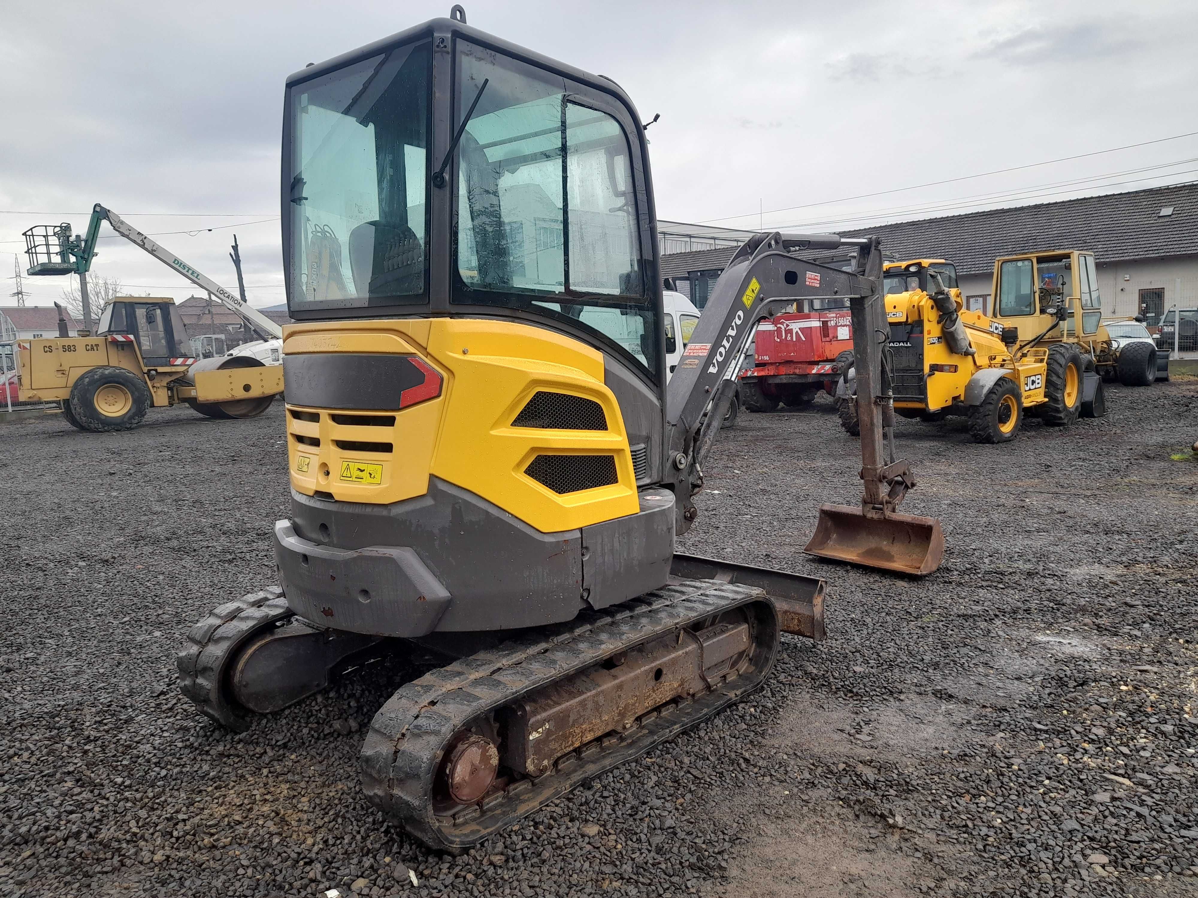 Miniexcavator Volvo ECR25D ,   2015