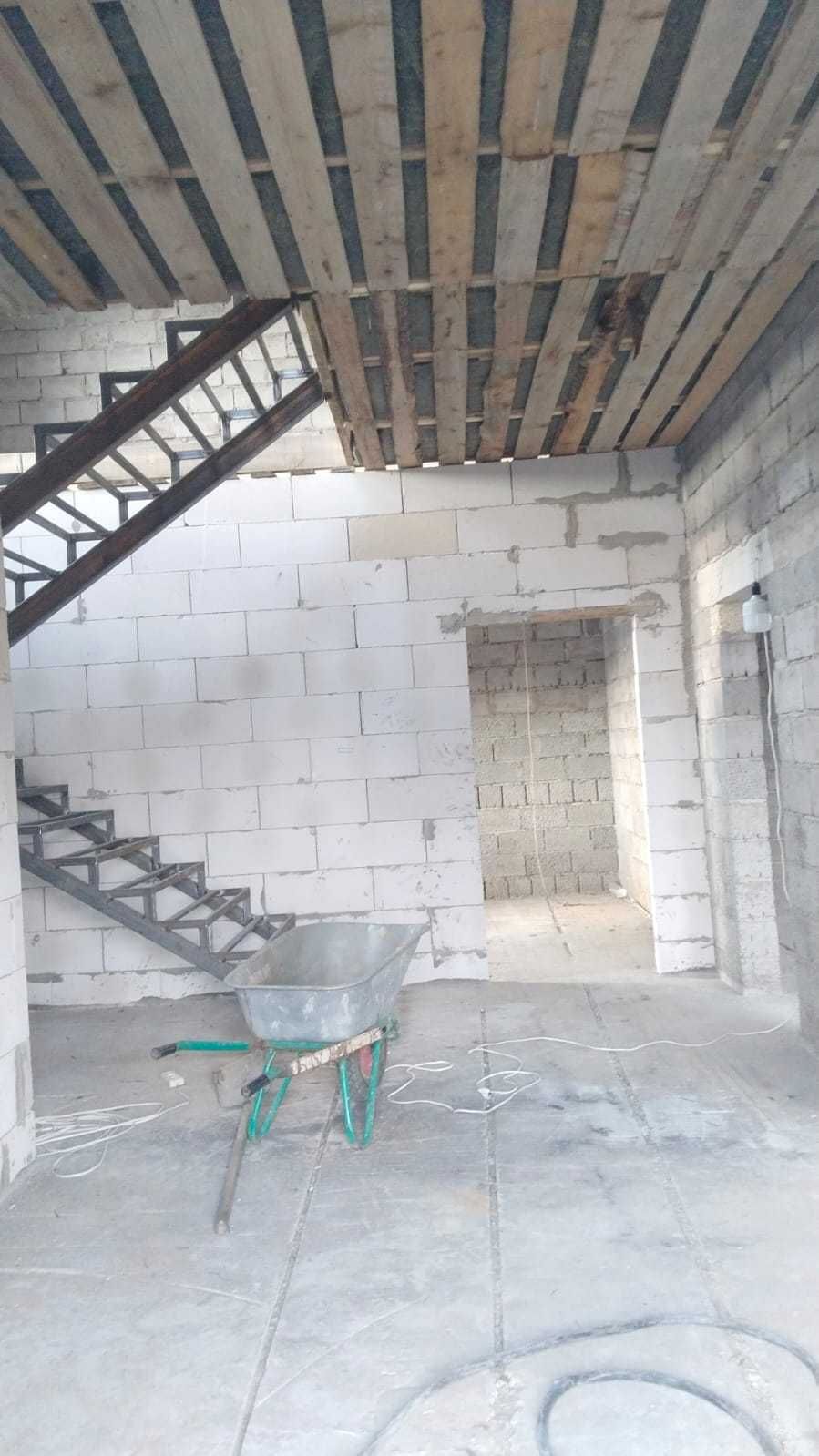 Продам дом с земельным участком.