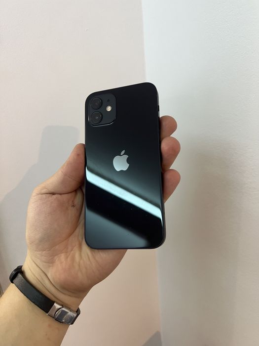 iPhone 12 64GB 100% baterie