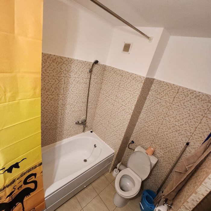 Închiriez garsonieră, Hipodrom, capătul lui 2, et 2, bloc Concivia